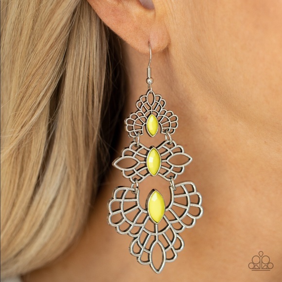 Flamboyant Frills - Yellow